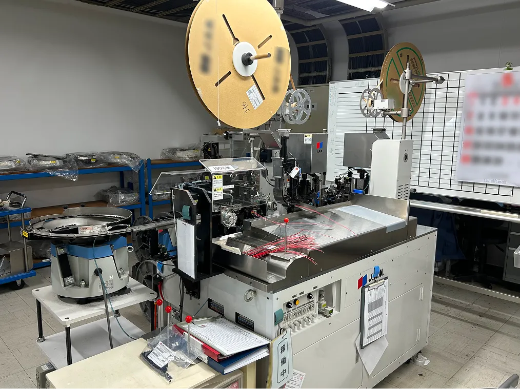 全自動片側圧着挿入機