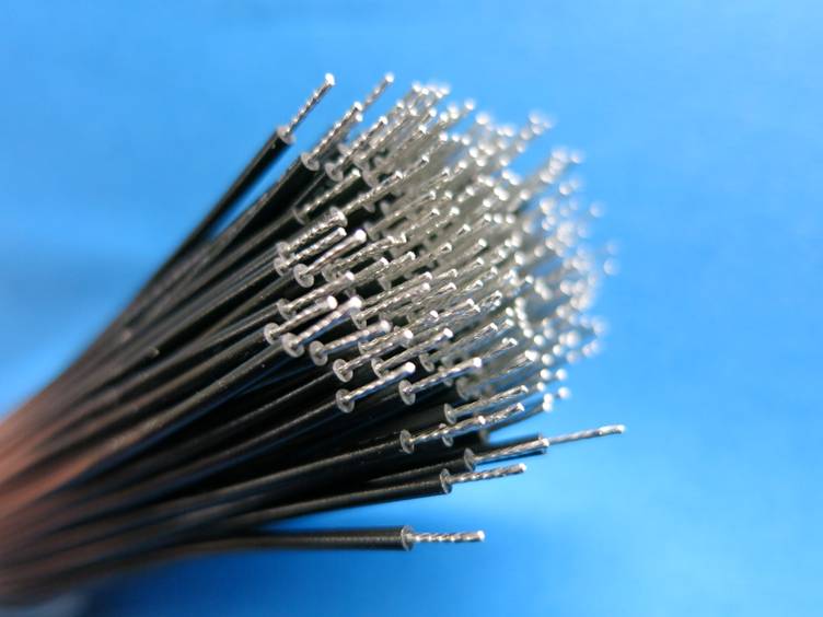 複数の電線の束