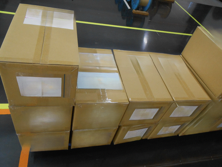 ワイヤーハーネス 出荷 配送